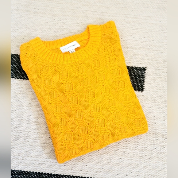 Chunky Knit Sweater - Picture 11 of 11